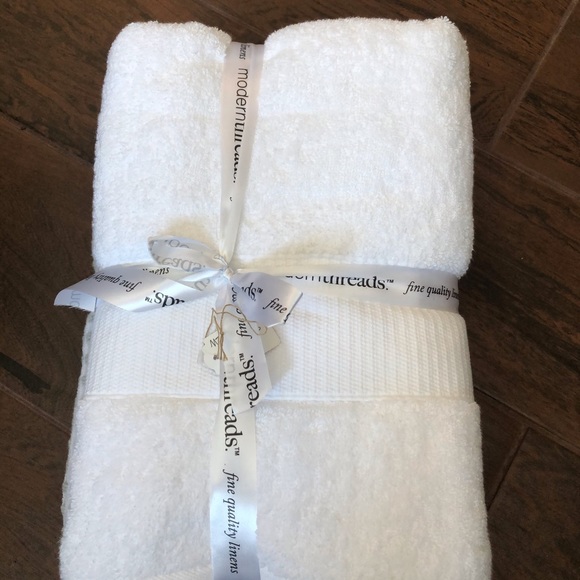 Modern Threads towel set white taupe NWT - Picture 3 of 3